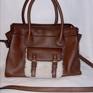 a.n.a New Approach Bag, Faux Leather Crossbody Bag with Sherpa Accent T5